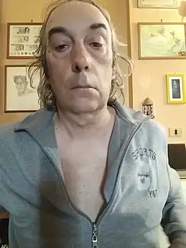 Snapshot of bi_dare chatting on 03-30-26, 10:38 bi dare online show from 03-30-26, 10:38