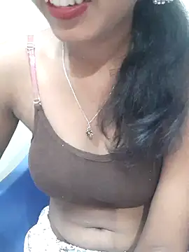 Snapshot of AnkitaDevi chatting on 09-15-25, 06:13 AnkitaDevi online show from 09-15-25, 06:13