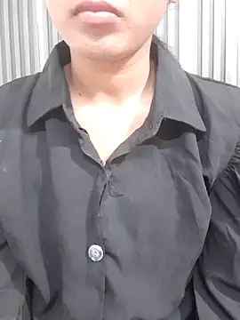 Snapshot of AnkitaDevi chatting on 10-25-25, 03:58 AnkitaDevi online show from 10-25-25, 03:58