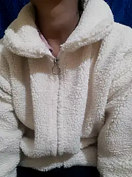 Snapshot of AnkitaDevi chatting on 12-05-25, 04:10 AnkitaDevi online show from 12-05-25, 04:10