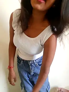 AnkitaDevi online show from 06-24-26, 04:11