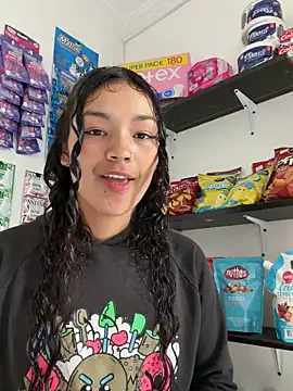 Camilla Miller01 online show from 04-18-26, 12:53