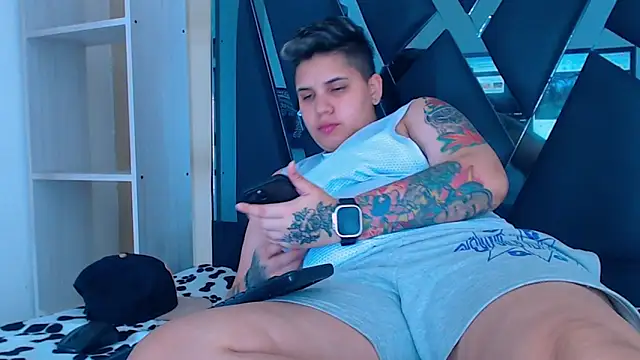 karla sexy21 online show from 11-18-25, 05:01