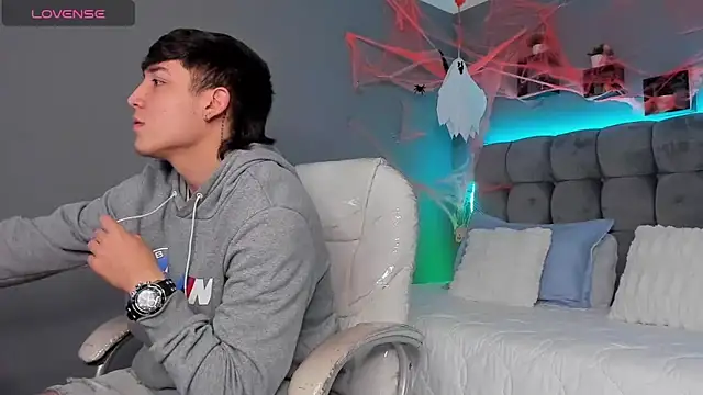 Ares di martin online show from 10-28-25, 04:16