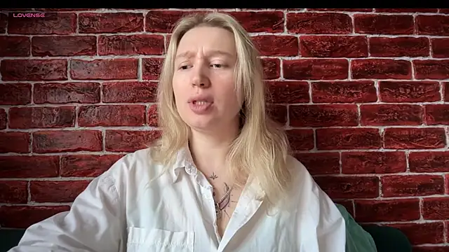 CitrusBlissss online show from 11-04-25, 02:32