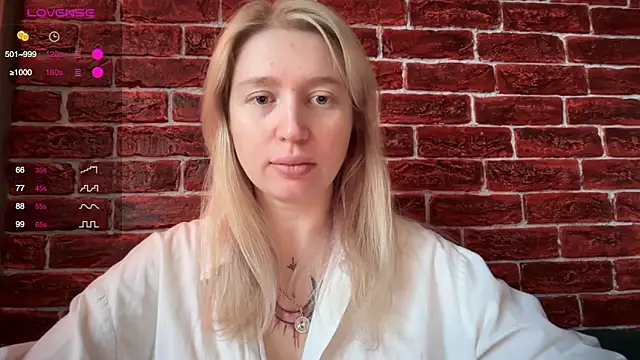 CitrusBlissss online show from 11-15-25, 02:31