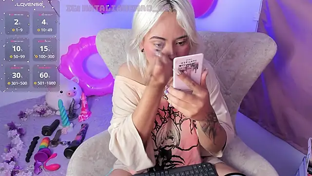 Snapshot of Nataliahenao69 chatting on 02-22-26, 02:13 Nataliahenao69 online show from 02-22-26, 02:13