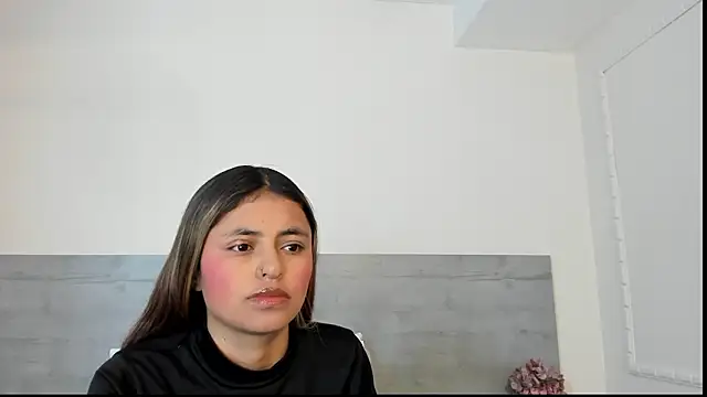 sunnyWhitee online show from 03-24-26, 07:08