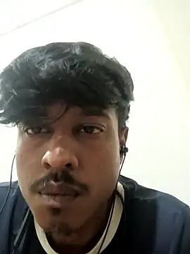 Snapshot of 6yon chatting on 11-05-25, 06:41 6yon online show from 11-05-25, 06:41