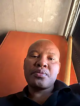 Snapshot of SawaM1 chatting on 10-24-25, 09:49 SawaM1 online show from 10-24-25, 09:49