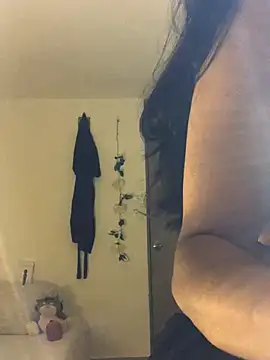 Snapshot of SelinaCatt_ chatting on 09-28-25, 10:37 SelinaCatt  online show from 09-28-25, 10:37