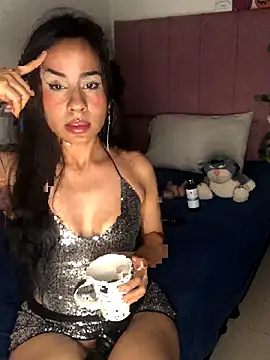 Snapshot of SelinaCatt_ chatting on 10-26-25, 12:38 SelinaCatt  online show from 10-26-25, 12:38