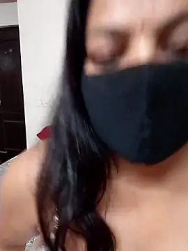 Snapshot of Aavya_007 chatting on 05-02-26, 04:06 Aavya 007 online show from 05-02-26, 04:06