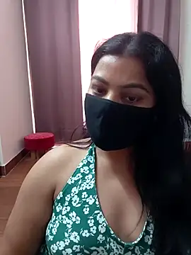 Snapshot of Aavya_007 chatting on 05-15-26, 04:08 Aavya 007 online show from 05-15-26, 04:08