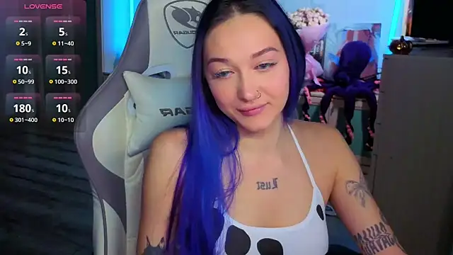 Im suka online show from 11-25-25, 02:44