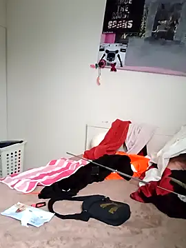 Wilsonn86 online show from 02-10-26, 08:51