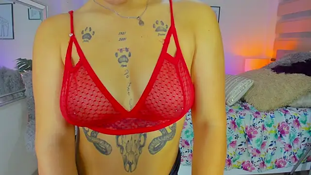 Snapshot of LusyKitty chatting on 09-16-25, 03:24 LusyKitty online show from 09-16-25, 03:24