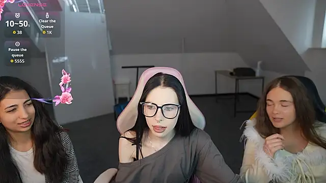 VivianSweet  online show from 02-25-26, 11:31