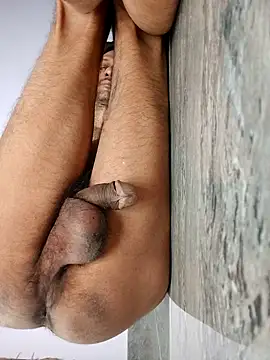 Snapshot of monster-dickk chatting on 10-30-25, 04:25 monster-dickk online show from 10-30-25, 04:25