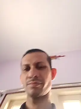 Snapshot of monster-dickk chatting on 12-15-25, 06:06 monster-dickk online show from 12-15-25, 06:06