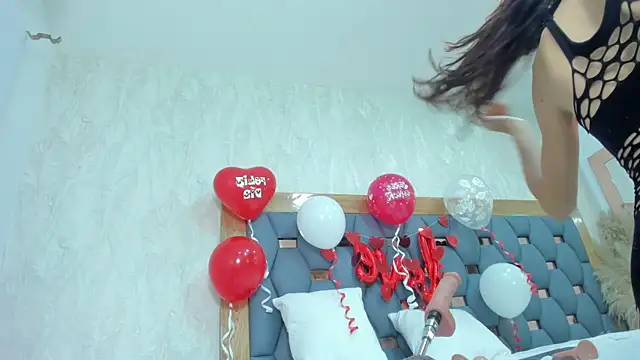 crystal sm online show from 02-15-26, 03:14