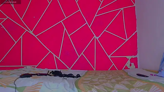 dylan apol0 online show from 12-17-25, 04:29