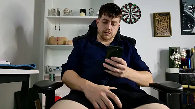 aaron nvk online show from 02-01-26, 04:11