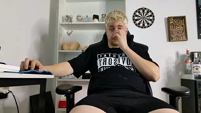 aaron nvk online show from 04-12-26, 08:47