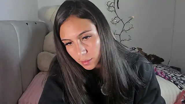 Sarahcutexoxox online show from 06-03-26, 02:36