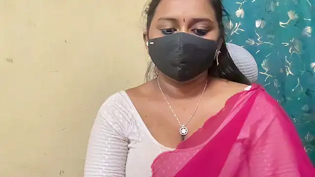 Pavani-Sexy online show from 04-25-26, 07:44