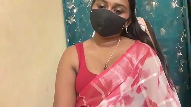 Snapshot of Pavani-Sexy chatting on 04-28-26, 04:45 Pavani-Sexy online show from 04-28-26, 04:45