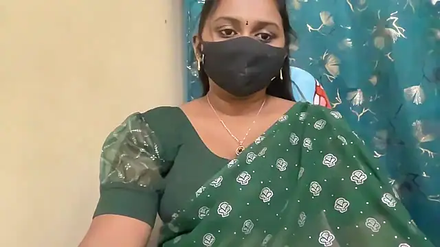 Snapshot of Pavani-Sexy chatting on 05-03-26, 06:25 Pavani-Sexy online show from 05-03-26, 06:25