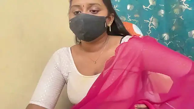 Snapshot of Pavani-Sexy chatting on 05-11-26, 06:49 Pavani-Sexy online show from 05-11-26, 06:49