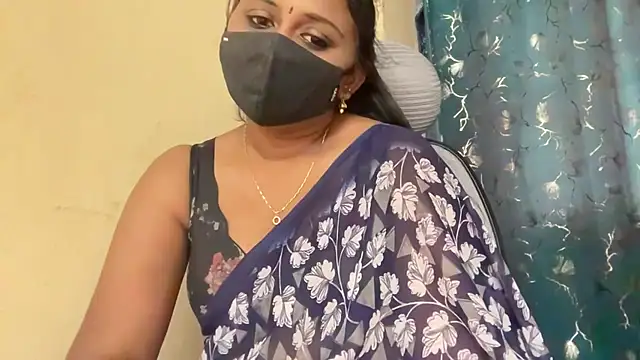 Snapshot of Pavani-Sexy chatting on 05-31-26, 09:16 Pavani-Sexy online show from 05-31-26, 09:16