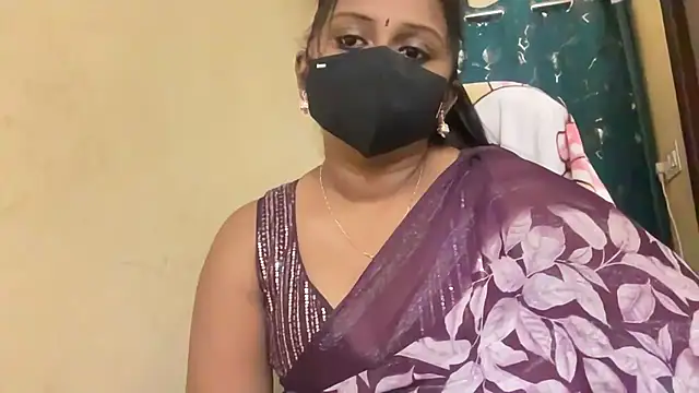 Snapshot of Pavani-Sexy chatting on 06-01-26, 05:03 Pavani-Sexy online show from 06-01-26, 05:03