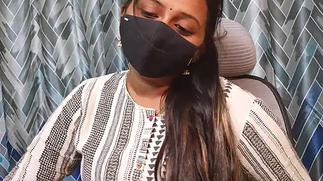 Pavani-Sexy online show from 07-22-26, 03:15