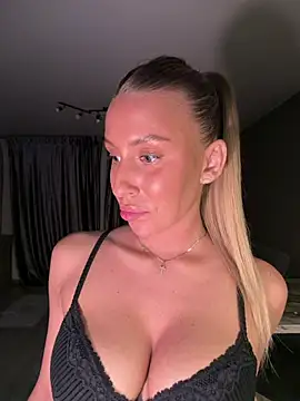 Elizebeth Parker online show from 06-03-26, 10:15