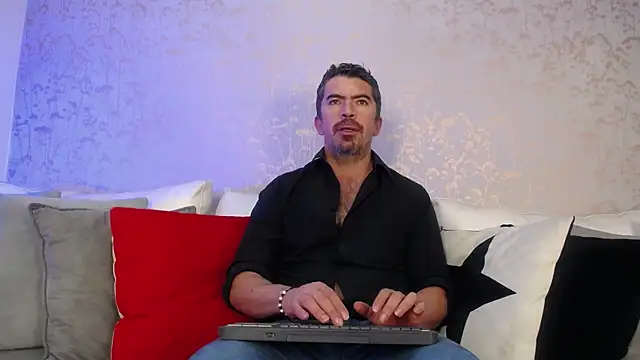 JuanKFit 45 online show from 01-15-26, 01:16