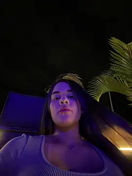 BellaLeclair online show from 02-16-26, 12:51