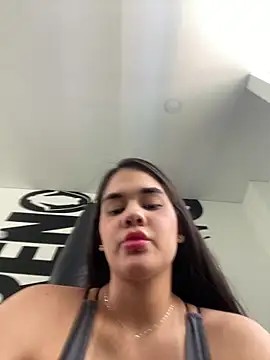 BellaLeclair online show from 02-26-26, 03:00