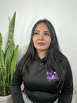 meli  brown online show from 05-19-26, 01:56