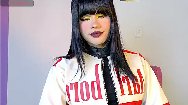 Snapshot of NATASHAA_WINZ chatting on 09-23-25, 05:43 NATASHAA WINZ online show from 09-23-25, 05:43