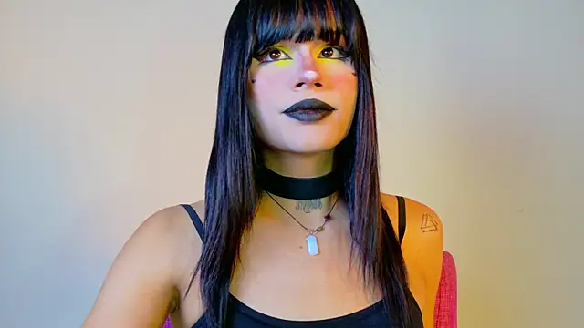 Snapshot of NATASHAA_WINZ chatting on 11-14-25, 08:35 NATASHAA WINZ online show from 11-14-25, 08:35