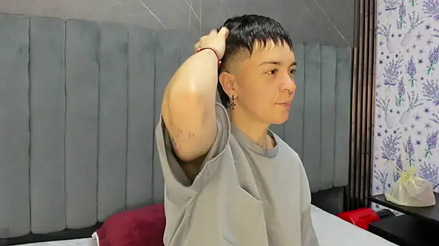  Hannah Hot online show from 01-11-26, 01:43