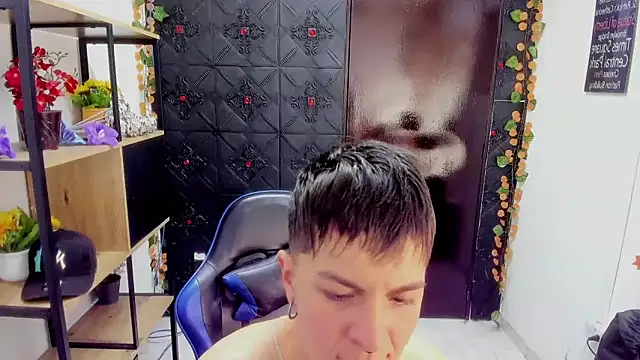  Hannah Hot online show from 04-24-26, 03:09