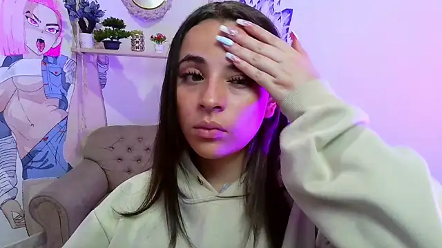 sofi lara28 online show from 06-12-26, 03:33