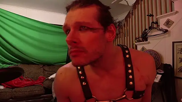 MasterDaddyCool online show from 12-14-25, 07:58