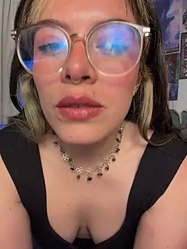 Katheerine online show from 02-26-26, 03:27