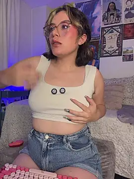 Katheerine online show from 04-08-26, 03:06