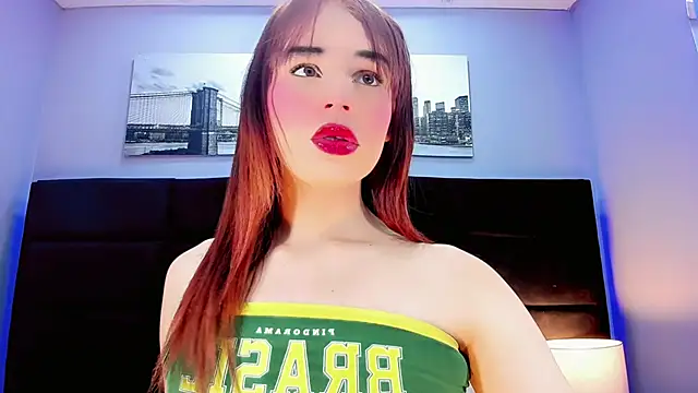 Snapshot of Valeria_Rouss chatting on 11-07-25, 01:00 Valeria Rouss online show from 11-07-25, 01:00